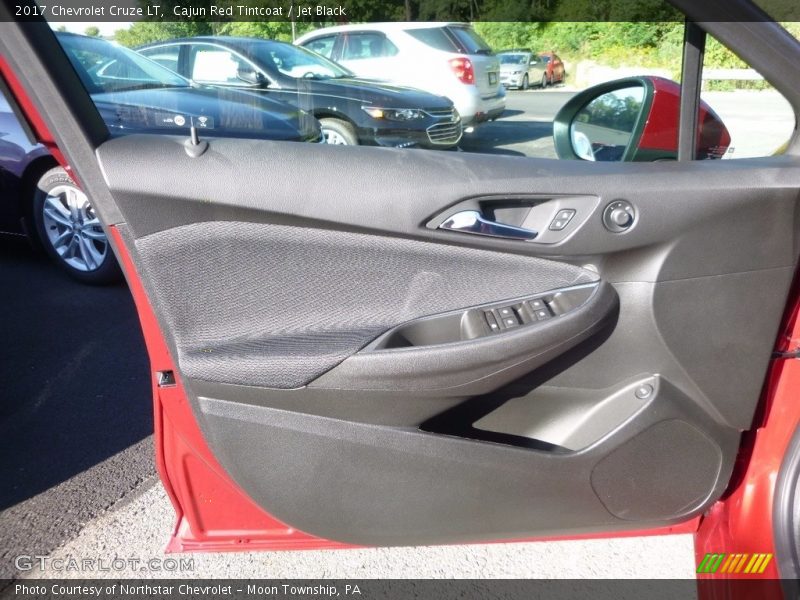 Cajun Red Tintcoat / Jet Black 2017 Chevrolet Cruze LT