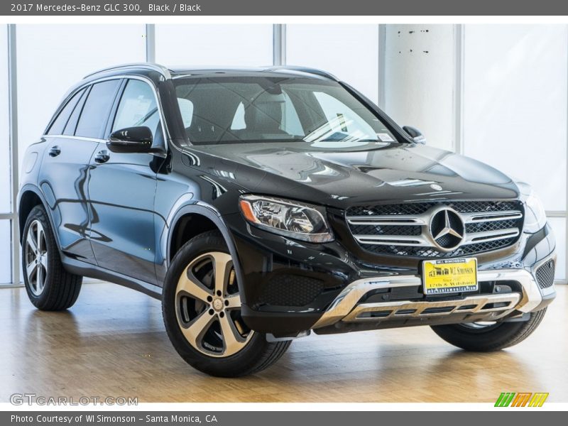 Black / Black 2017 Mercedes-Benz GLC 300