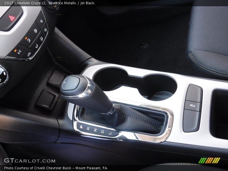Silver Ice Metallic / Jet Black 2017 Chevrolet Cruze LS
