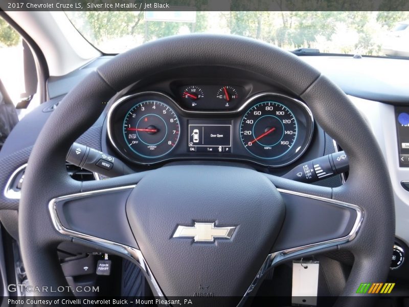 Silver Ice Metallic / Jet Black 2017 Chevrolet Cruze LS