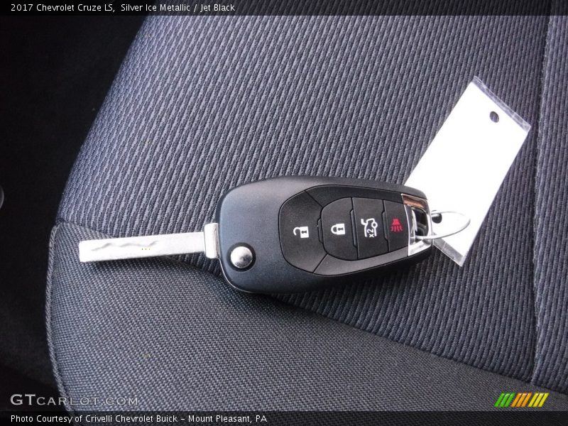 Silver Ice Metallic / Jet Black 2017 Chevrolet Cruze LS