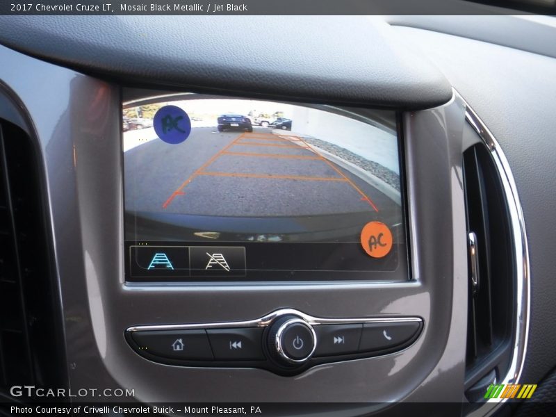 Mosaic Black Metallic / Jet Black 2017 Chevrolet Cruze LT