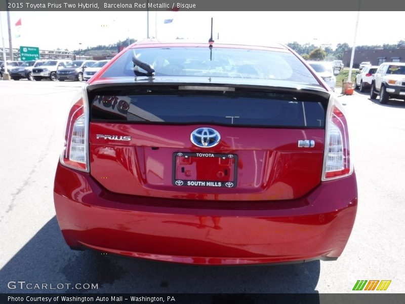 Barcelona Red Metallic / Bisque 2015 Toyota Prius Two Hybrid