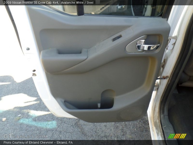 Avalanche White / Steel 2009 Nissan Frontier SE Crew Cab 4x4