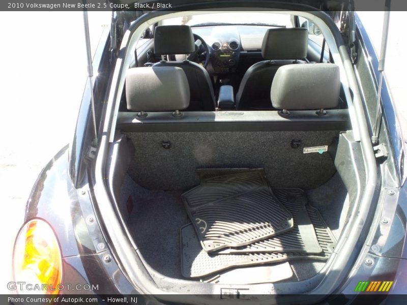 Black / Black 2010 Volkswagen New Beetle 2.5 Coupe