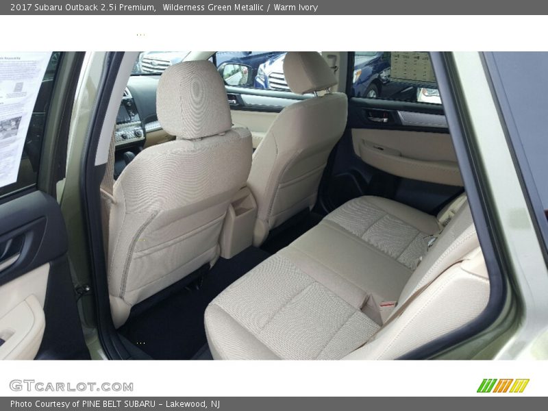 Wilderness Green Metallic / Warm Ivory 2017 Subaru Outback 2.5i Premium