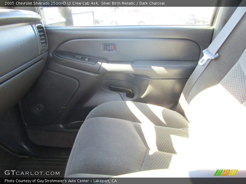 Silver Birch Metallic / Dark Charcoal 2005 Chevrolet Silverado 2500HD LS Crew Cab 4x4