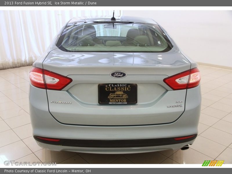 Ice Storm Metallic / Dune 2013 Ford Fusion Hybrid SE