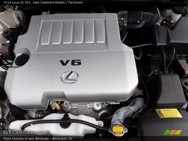 Satin Cashmere Metallic / Parchment 2014 Lexus ES 350