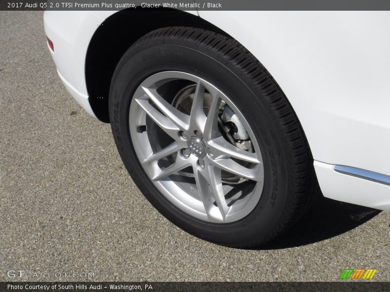 Glacier White Metallic / Black 2017 Audi Q5 2.0 TFSI Premium Plus quattro