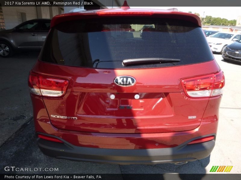 Remington Red / Black 2017 Kia Sorento LX AWD