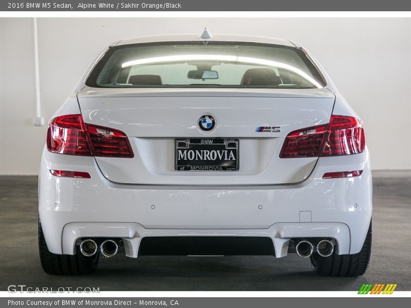 Alpine White / Sakhir Orange/Black 2016 BMW M5 Sedan