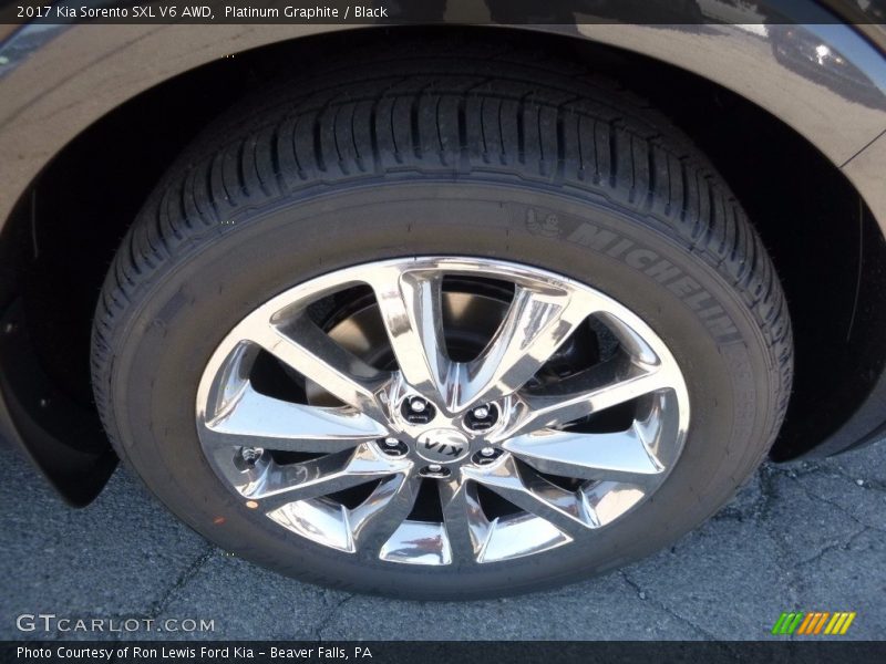 Platinum Graphite / Black 2017 Kia Sorento SXL V6 AWD