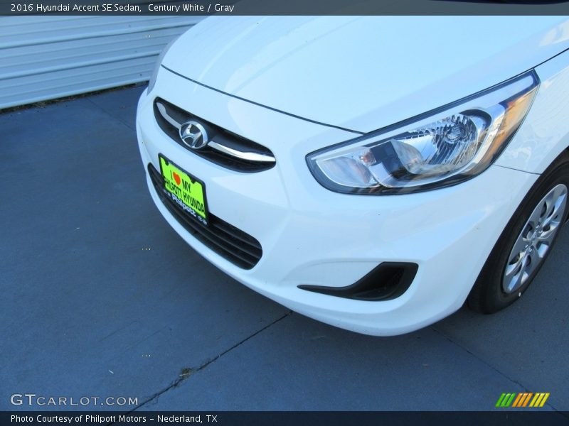 Century White / Gray 2016 Hyundai Accent SE Sedan