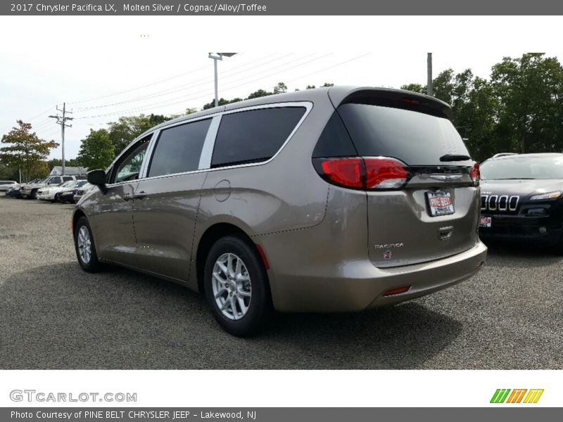 Molten Silver / Cognac/Alloy/Toffee 2017 Chrysler Pacifica LX