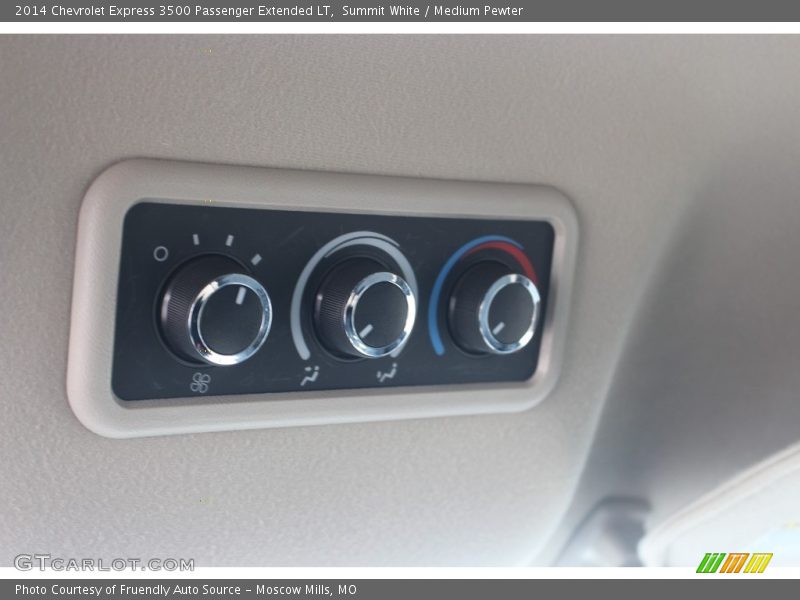 Summit White / Medium Pewter 2014 Chevrolet Express 3500 Passenger Extended LT