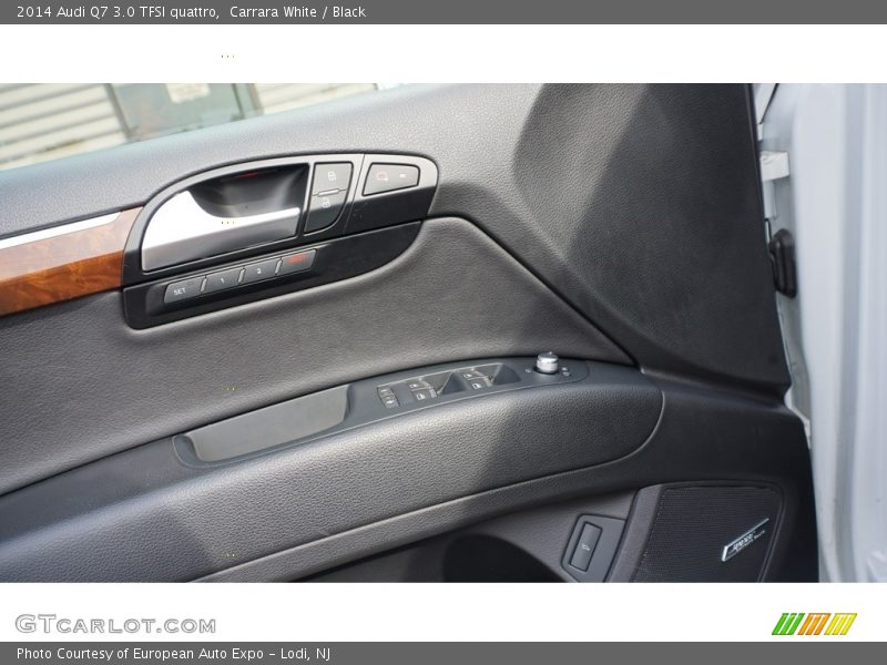 Carrara White / Black 2014 Audi Q7 3.0 TFSI quattro