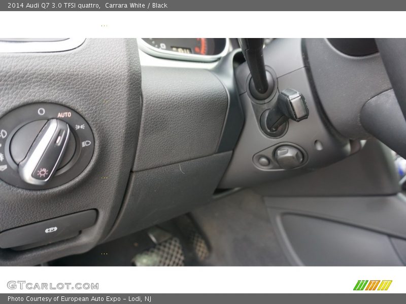Carrara White / Black 2014 Audi Q7 3.0 TFSI quattro
