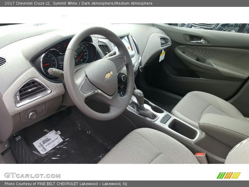 Summit White / Dark Atmosphere/Medium Atmosphere 2017 Chevrolet Cruze LS