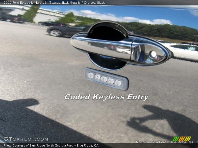 Tuxedo Black Metallic / Charcoal Black 2011 Ford Escape Limited V6