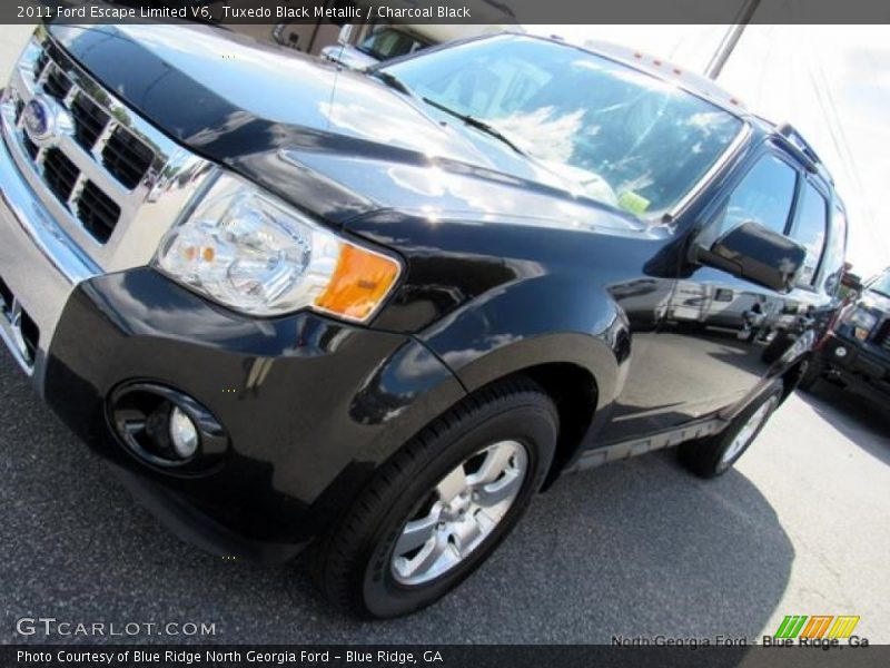 Tuxedo Black Metallic / Charcoal Black 2011 Ford Escape Limited V6