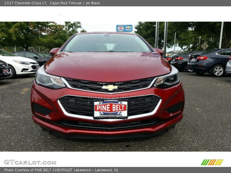 Cajun Red Tintcoat / Jet Black 2017 Chevrolet Cruze LT