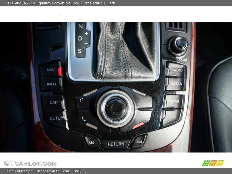Ice Silver Metallic / Black 2011 Audi A5 2.0T quattro Convertible