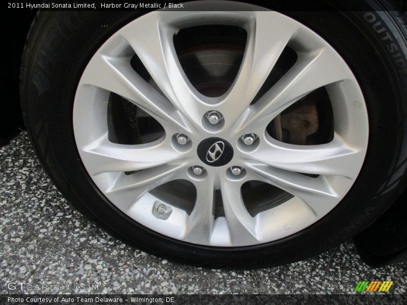 Harbor Gray Metallic / Black 2011 Hyundai Sonata Limited