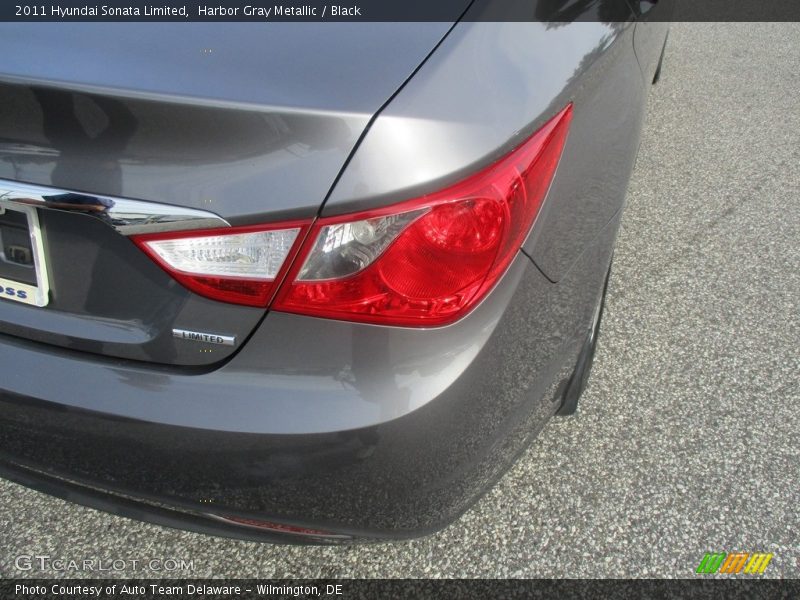 Harbor Gray Metallic / Black 2011 Hyundai Sonata Limited