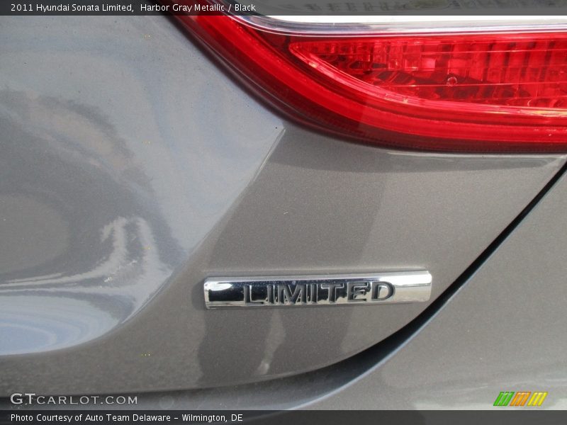 Harbor Gray Metallic / Black 2011 Hyundai Sonata Limited