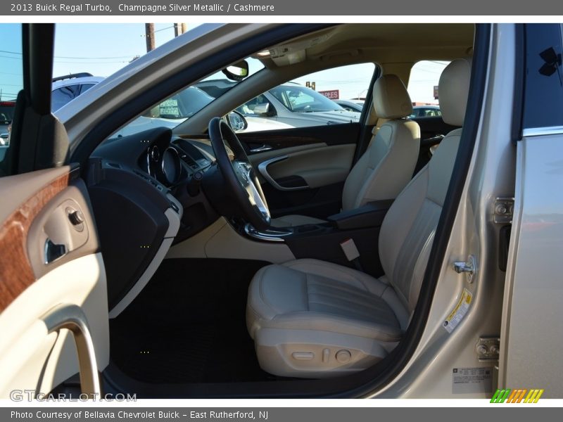 Champagne Silver Metallic / Cashmere 2013 Buick Regal Turbo