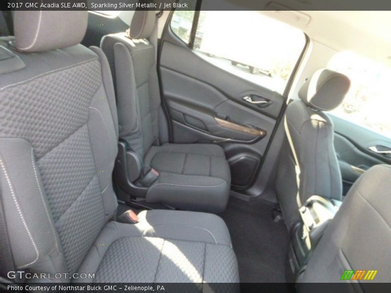Sparkling Silver Metallic / Jet Black 2017 GMC Acadia SLE AWD