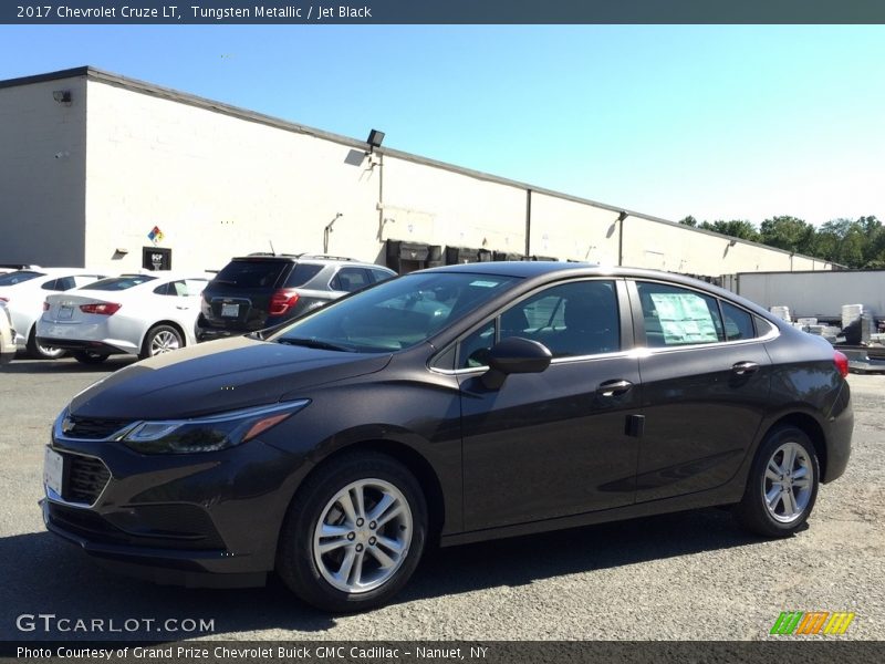 Tungsten Metallic / Jet Black 2017 Chevrolet Cruze LT