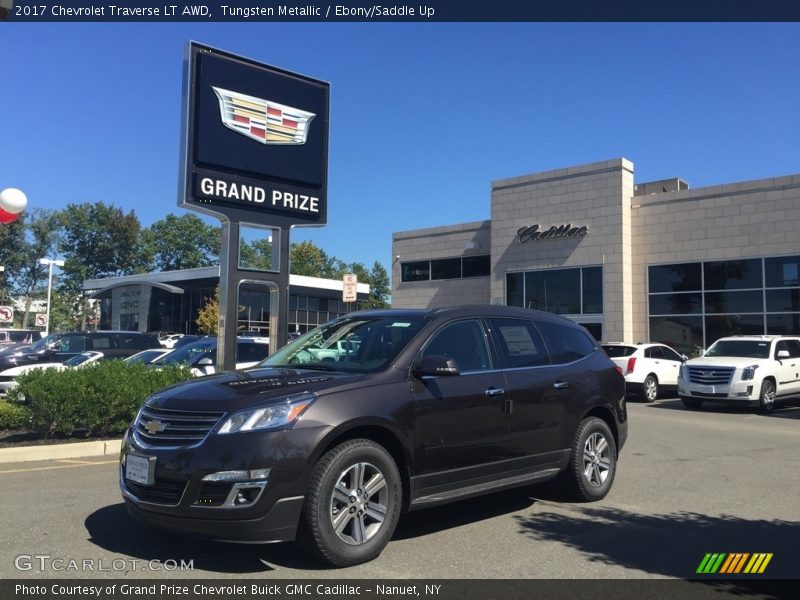 Tungsten Metallic / Ebony/Saddle Up 2017 Chevrolet Traverse LT AWD