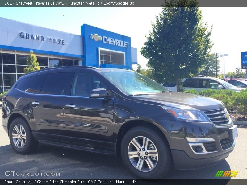 Tungsten Metallic / Ebony/Saddle Up 2017 Chevrolet Traverse LT AWD