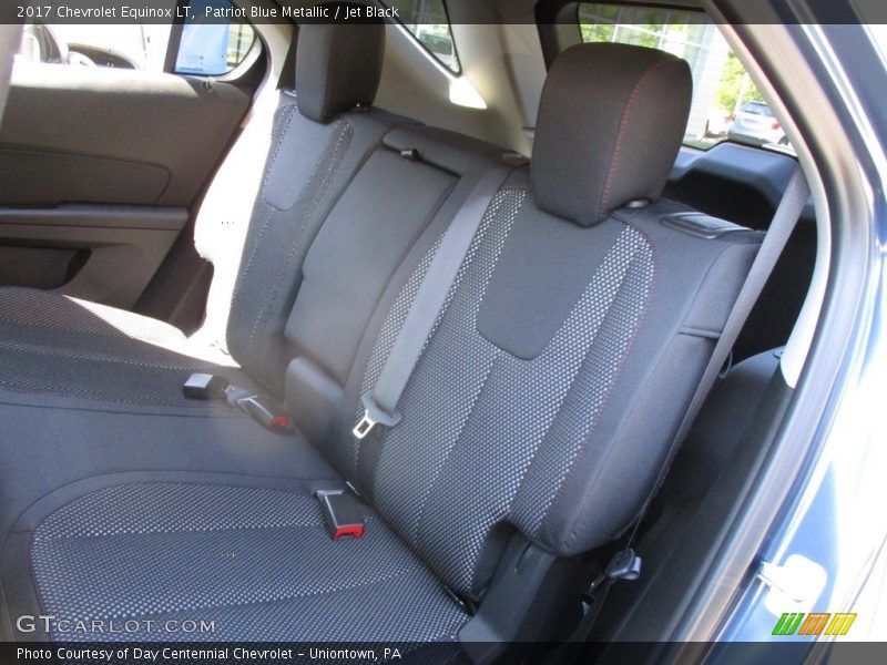 Patriot Blue Metallic / Jet Black 2017 Chevrolet Equinox LT