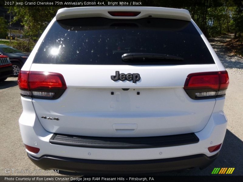 Bright White / Black 2017 Jeep Grand Cherokee 75th Annivesary Edition 4x4