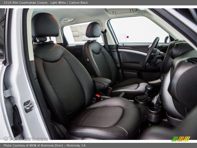 Light White / Carbon Black 2016 Mini Countryman Cooper