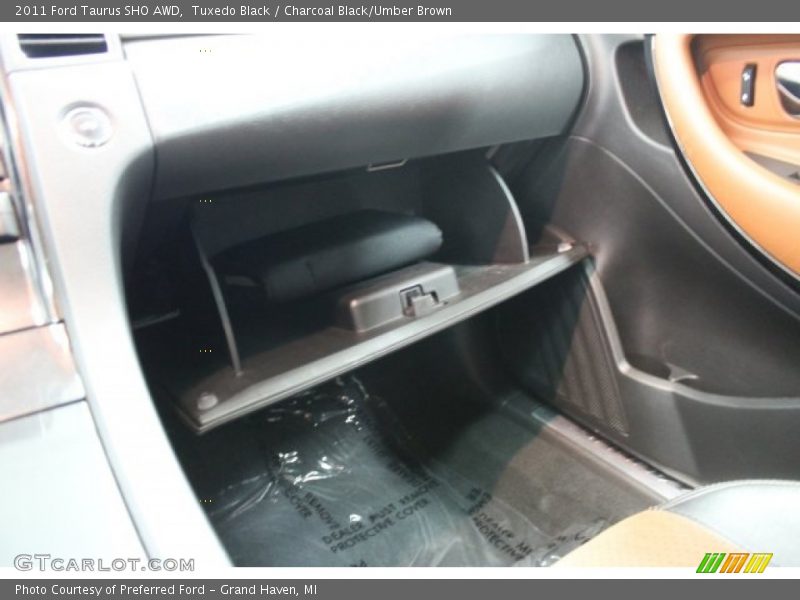 Tuxedo Black / Charcoal Black/Umber Brown 2011 Ford Taurus SHO AWD