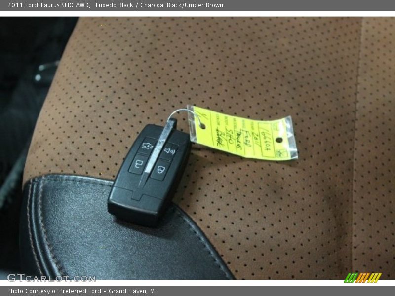 Tuxedo Black / Charcoal Black/Umber Brown 2011 Ford Taurus SHO AWD