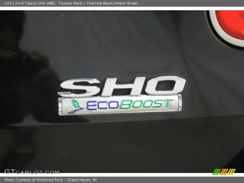 Tuxedo Black / Charcoal Black/Umber Brown 2011 Ford Taurus SHO AWD