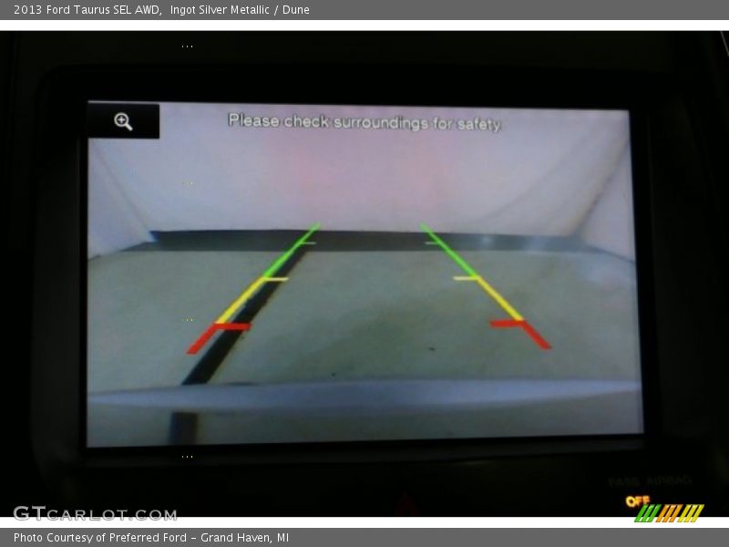 Ingot Silver Metallic / Dune 2013 Ford Taurus SEL AWD