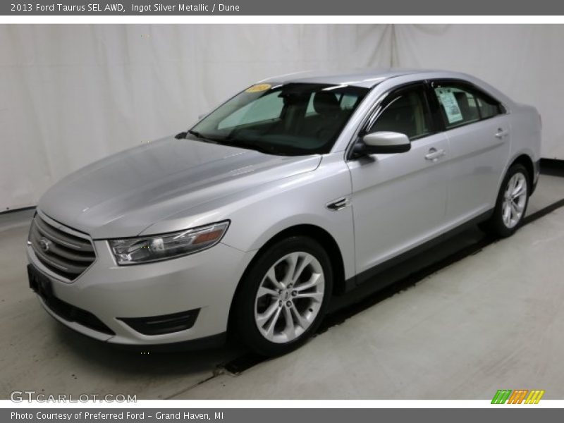 Ingot Silver Metallic / Dune 2013 Ford Taurus SEL AWD