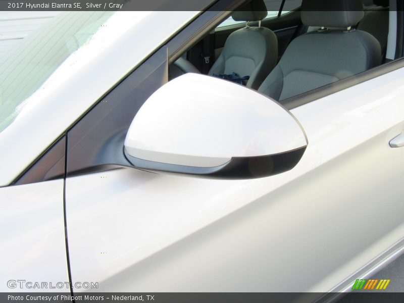 Silver / Gray 2017 Hyundai Elantra SE