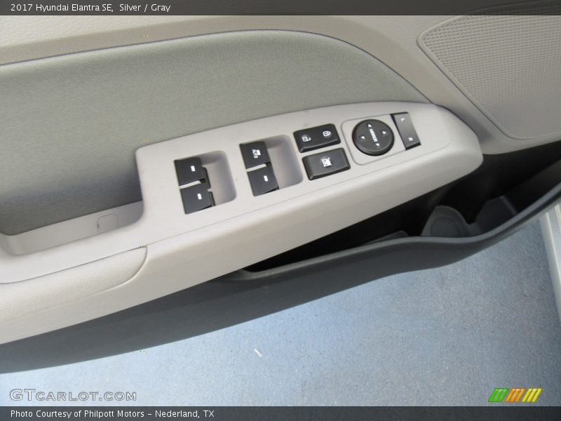 Silver / Gray 2017 Hyundai Elantra SE