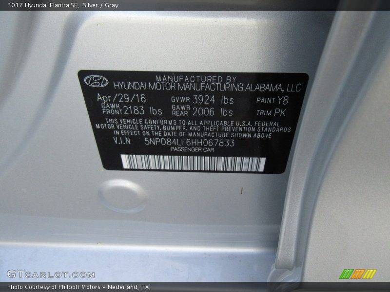 Silver / Gray 2017 Hyundai Elantra SE