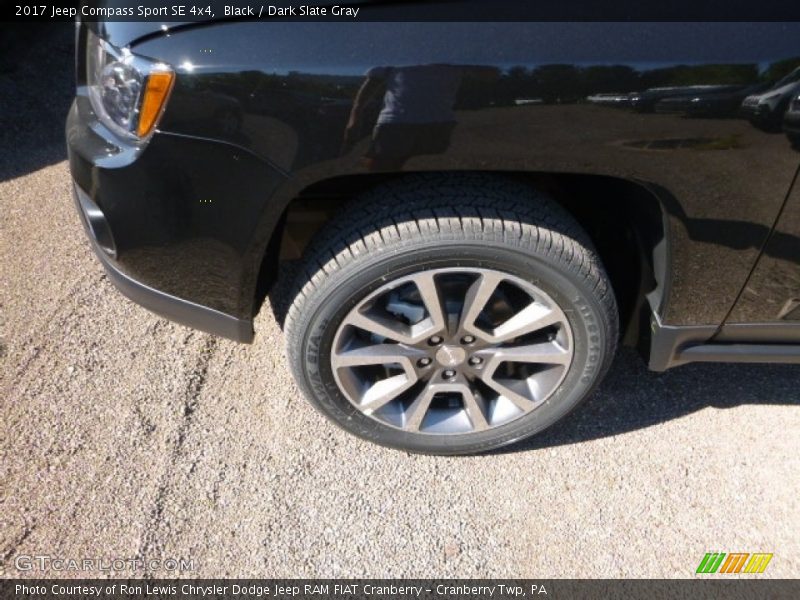 Black / Dark Slate Gray 2017 Jeep Compass Sport SE 4x4