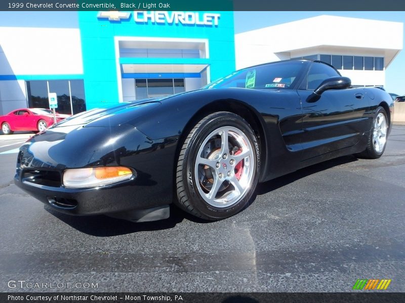 Black / Light Oak 1999 Chevrolet Corvette Convertible