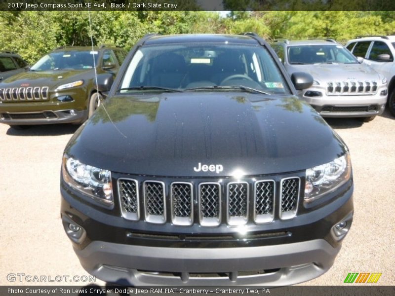 Black / Dark Slate Gray 2017 Jeep Compass Sport SE 4x4
