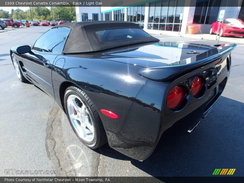 Black / Light Oak 1999 Chevrolet Corvette Convertible
